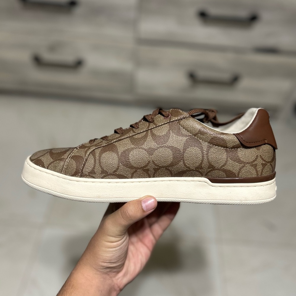 Coach shoes size 11 men
